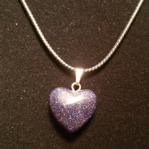 Dark blue heart choker - Picture 2 of 4